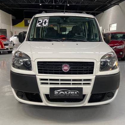 FIAT DOBLÒ 1.8 MPI ESSENCE 7L 16V FLEX 4P MANUAL FIAT DOBLÒ 1.8 MPI ESSENCE 7L 16V FLEX 4P MANUAL